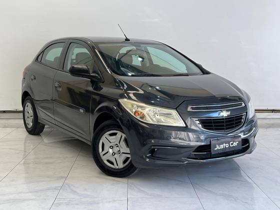 CHEVROLET ONIX 1.0 MPFI LT 8V FLEX 4P MANUAL CHEVROLET ONIX 1.0 MPFI LT 8V FLEX 4P MANUAL